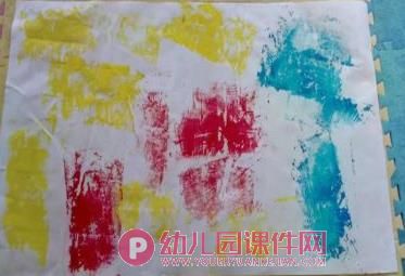 大班艺术课件PPT《小脚丫会画画》PPT课件图片
