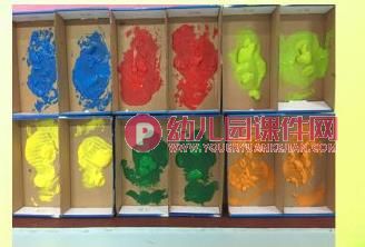大班艺术课件PPT《小脚丫会画画》PPT课件图片