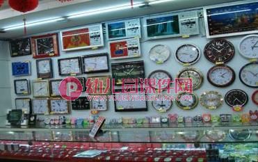 大班音乐课件PPT《在钟表店》PPT课件音乐图片