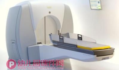 小班科学活动课件PPT《医生有哪些工具？》PPT课件图片