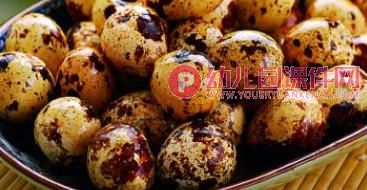 小班社会课件PPT《剥蛋》PPT课件图片