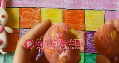 小班科学课件PPT《小兔待客（大与小）》PPT课件图片