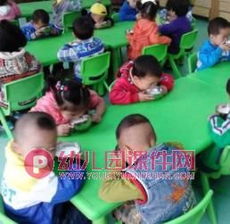 幼儿园升班PPT课件图片